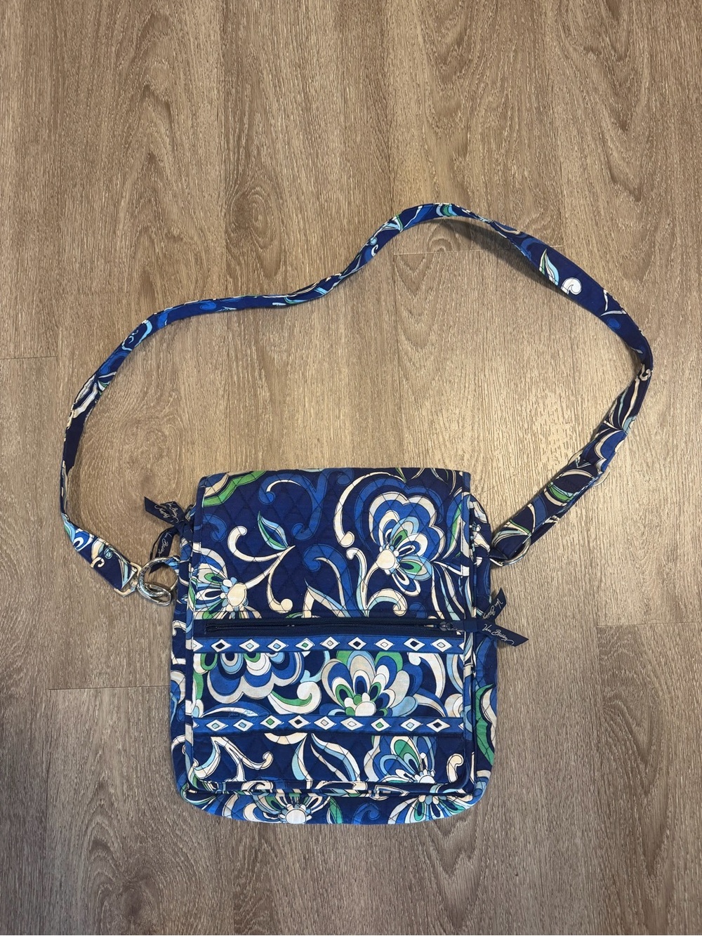 Vera Bradley Messenger Crossbody Bag Mediterranean Blue Hipster Purse Mailbag